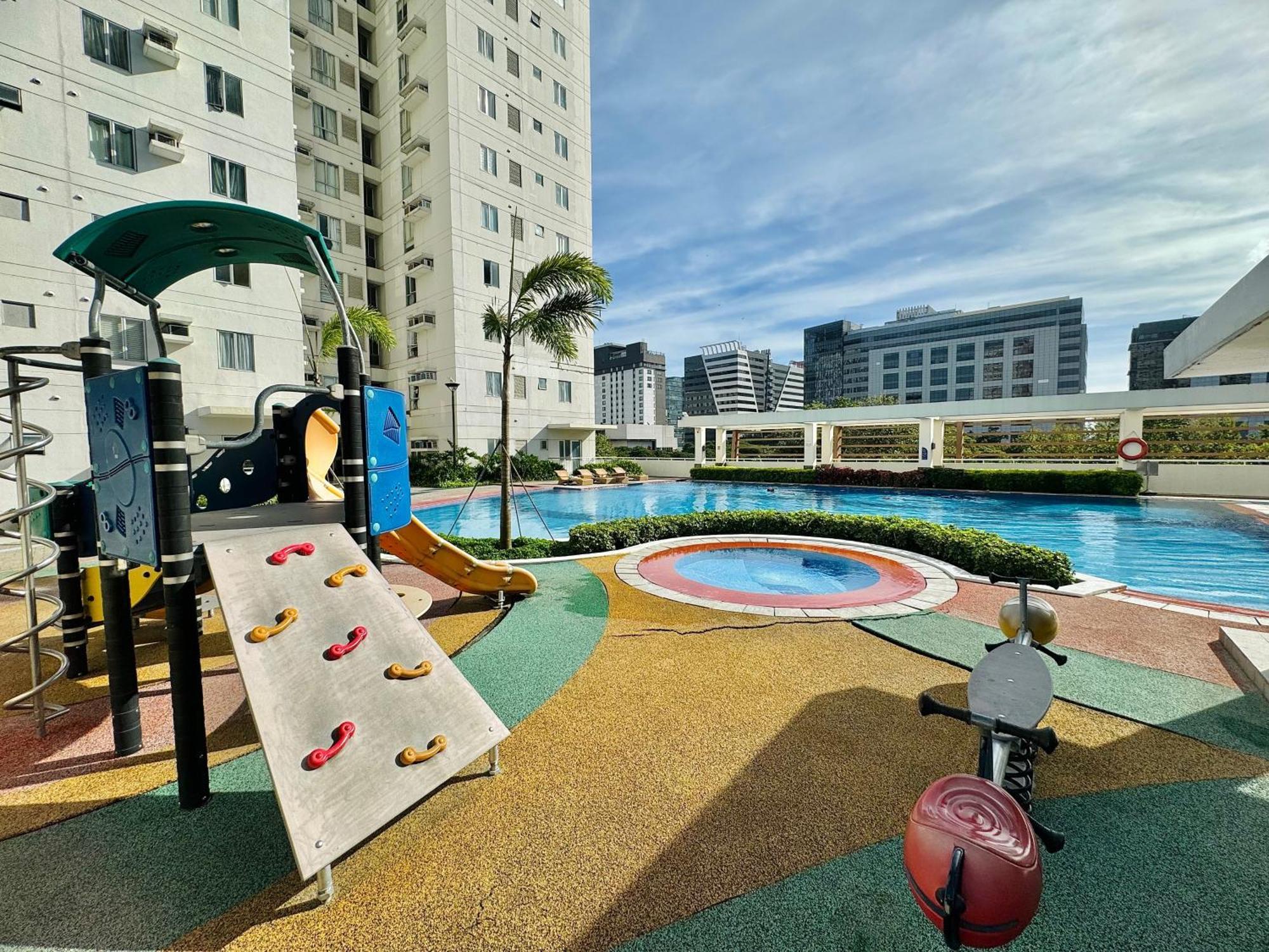 One- Bedroom Avida Cebu Tower 1 It Park Exterior photo